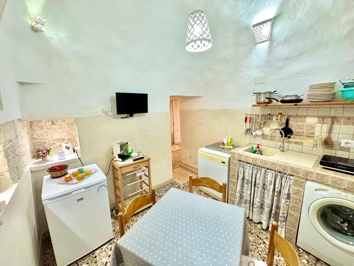 Trulli Fenice มาร์ตินาฟรังกา ภายนอก รูปภาพ